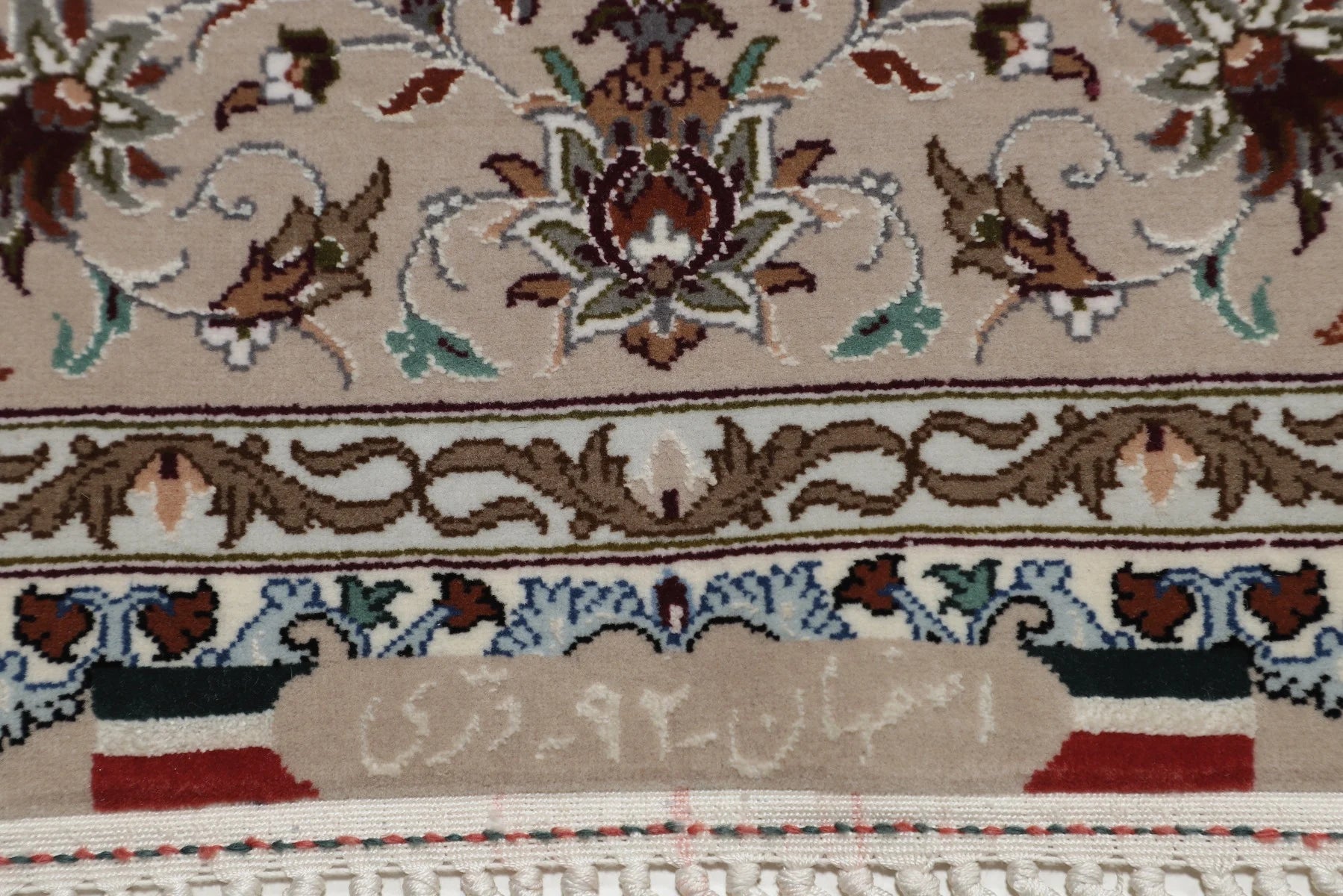 Isfahan FINE "DORI" med silke renning 159 x 104