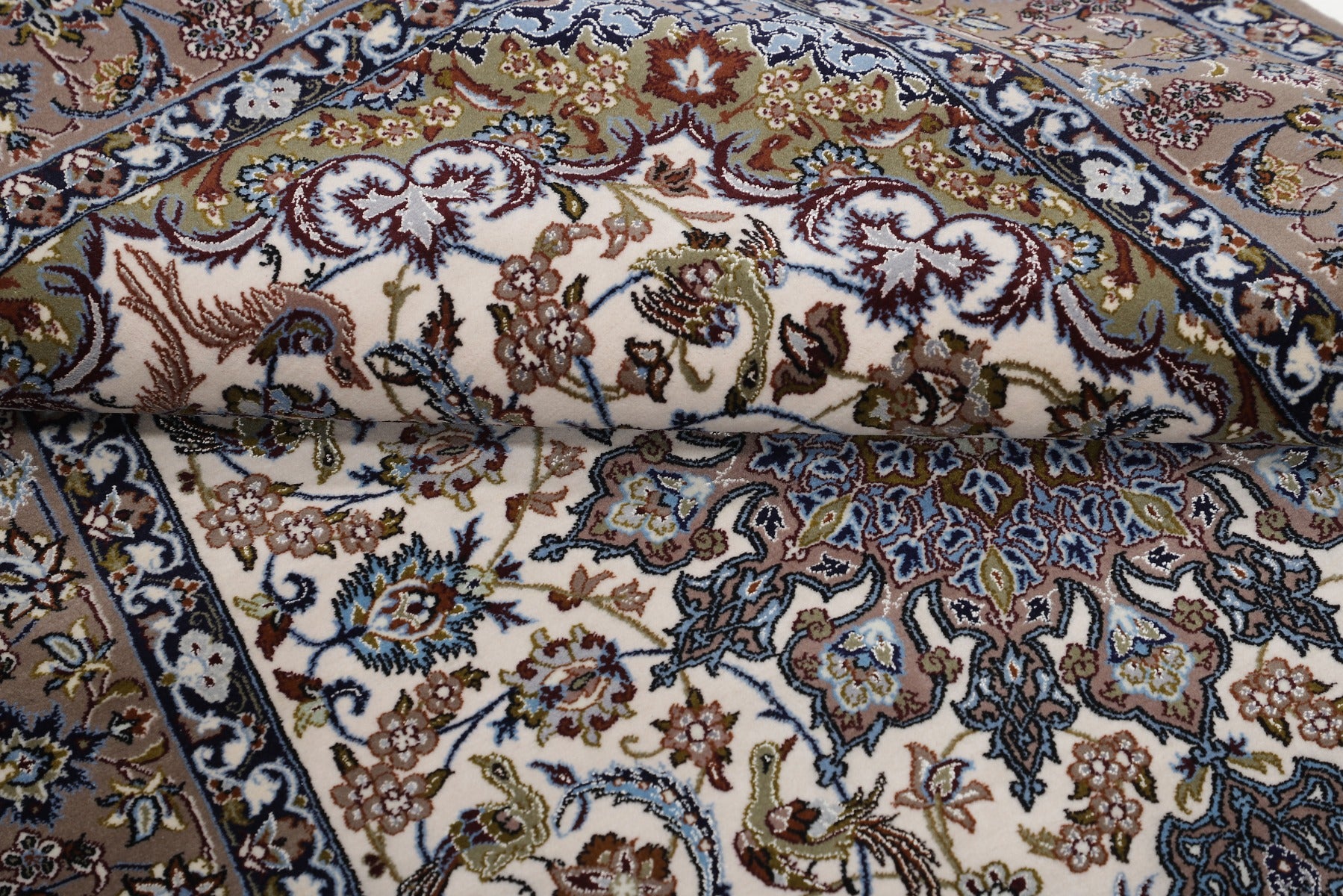 Isfahan FINE med silke renning 174 x 112