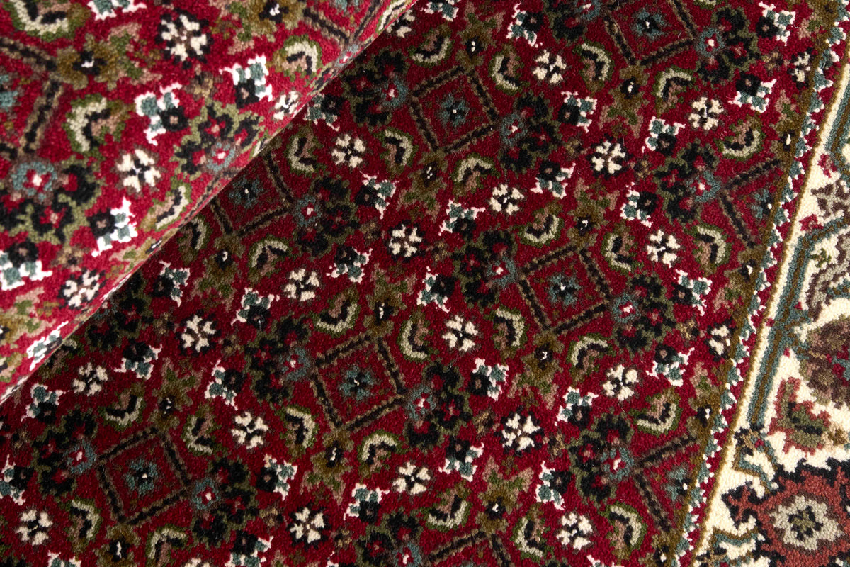 Tabriz Royal 141 x 73