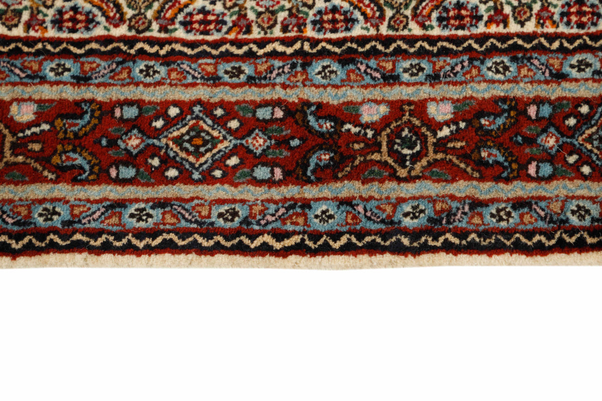 Moud Mahi 150 x 101