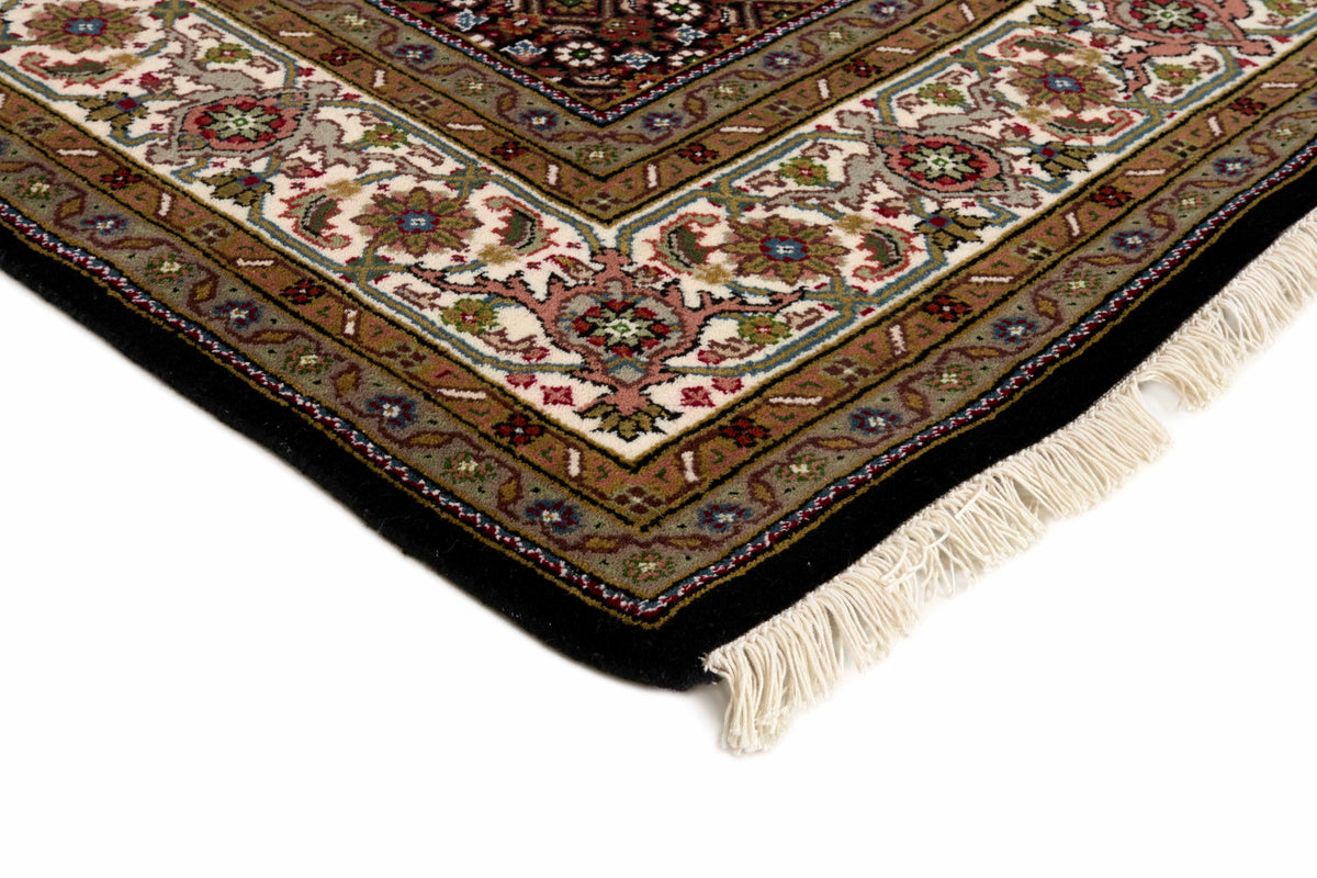 Tabriz Royal 250 x 175