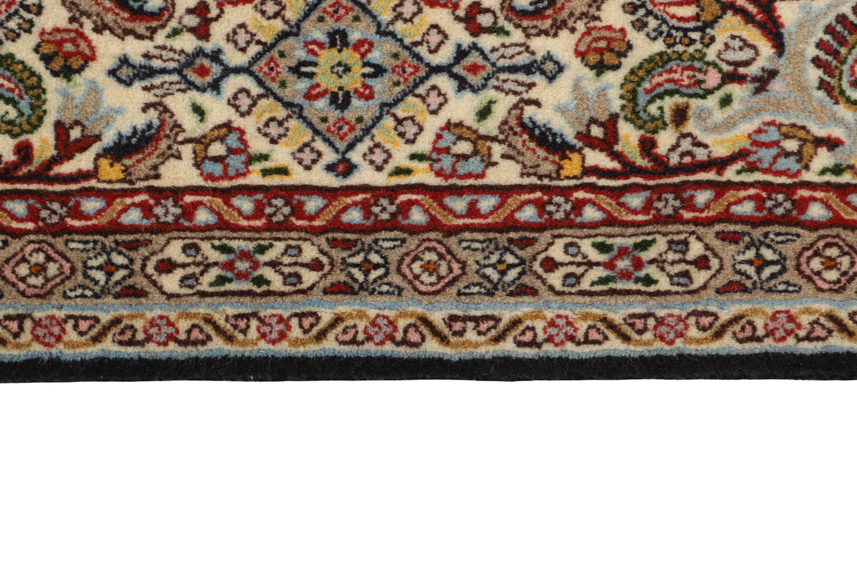 Moud Mahi 247 x 174