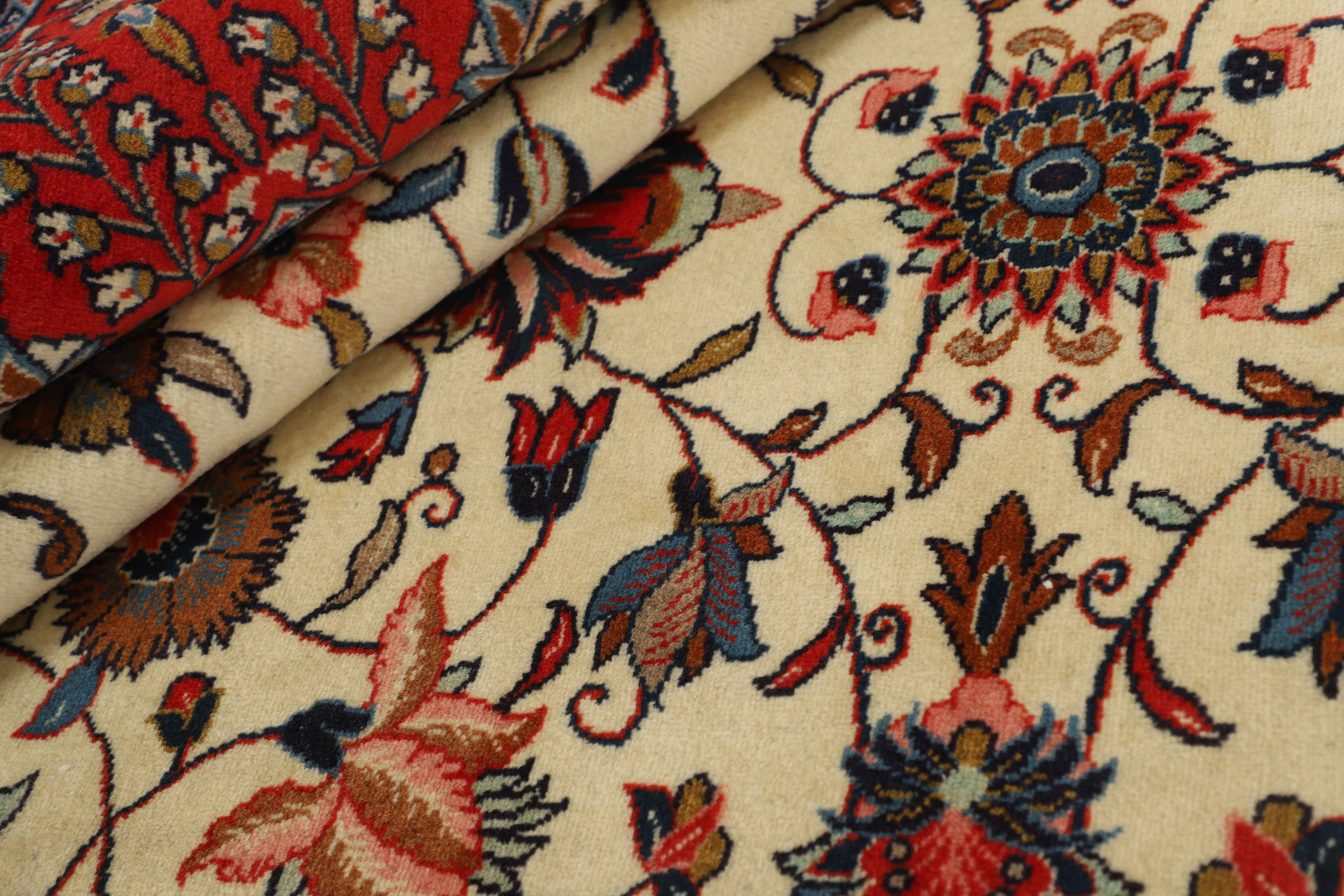 Sarough Sherkat 297 x 203