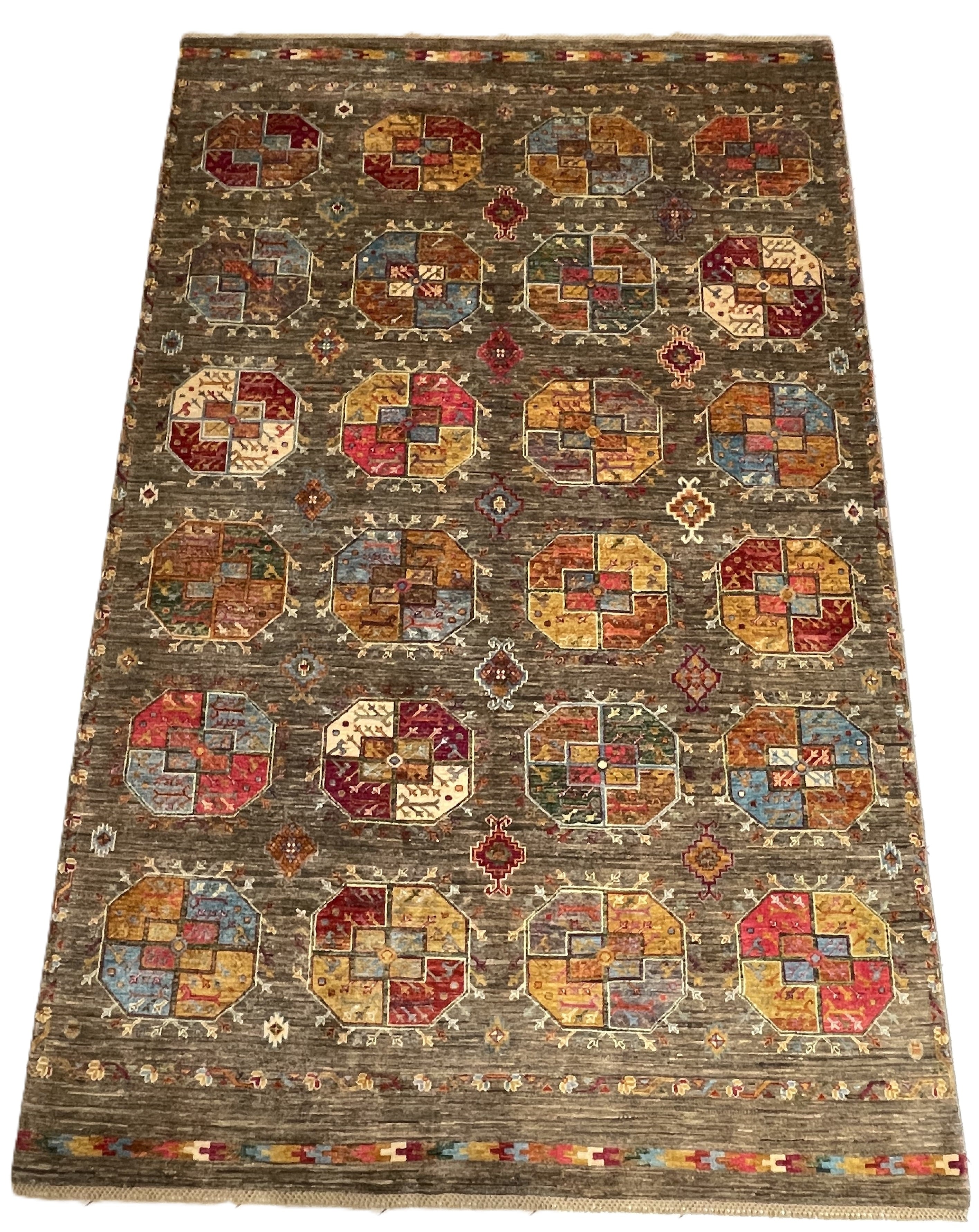 Aryana Modern 315 x 200