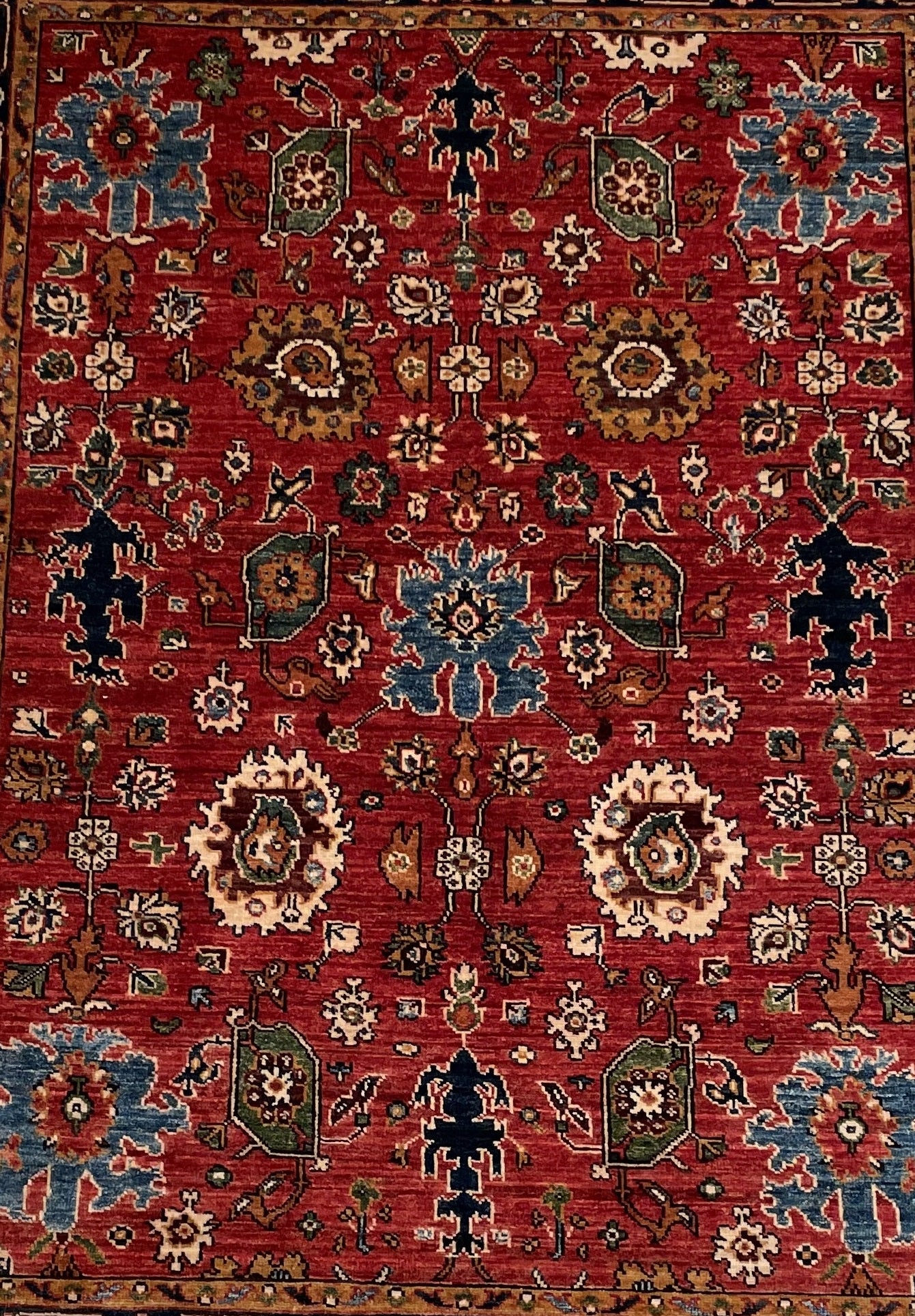 Aryana Modern 197x 151