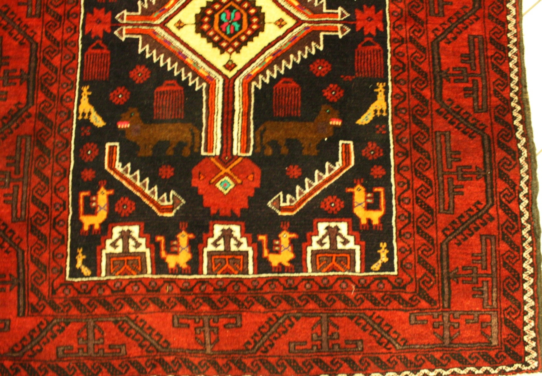 FINE Beluch 220x105 (FIGURAL / samleobjekt)