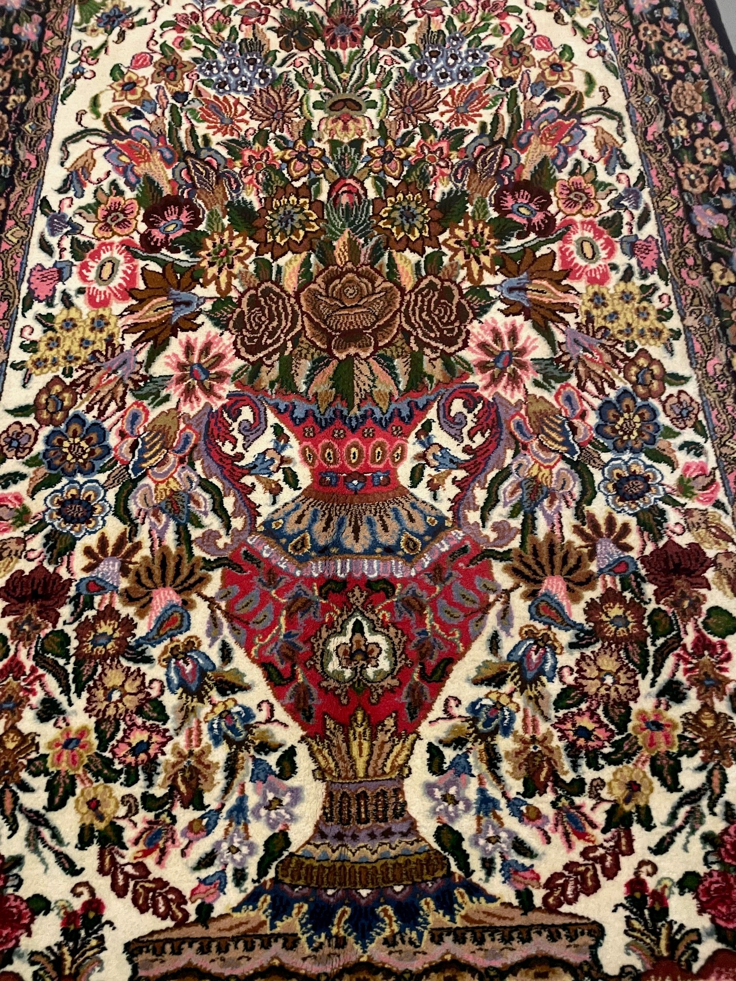 Shahreza "Goldani" 240 x 147