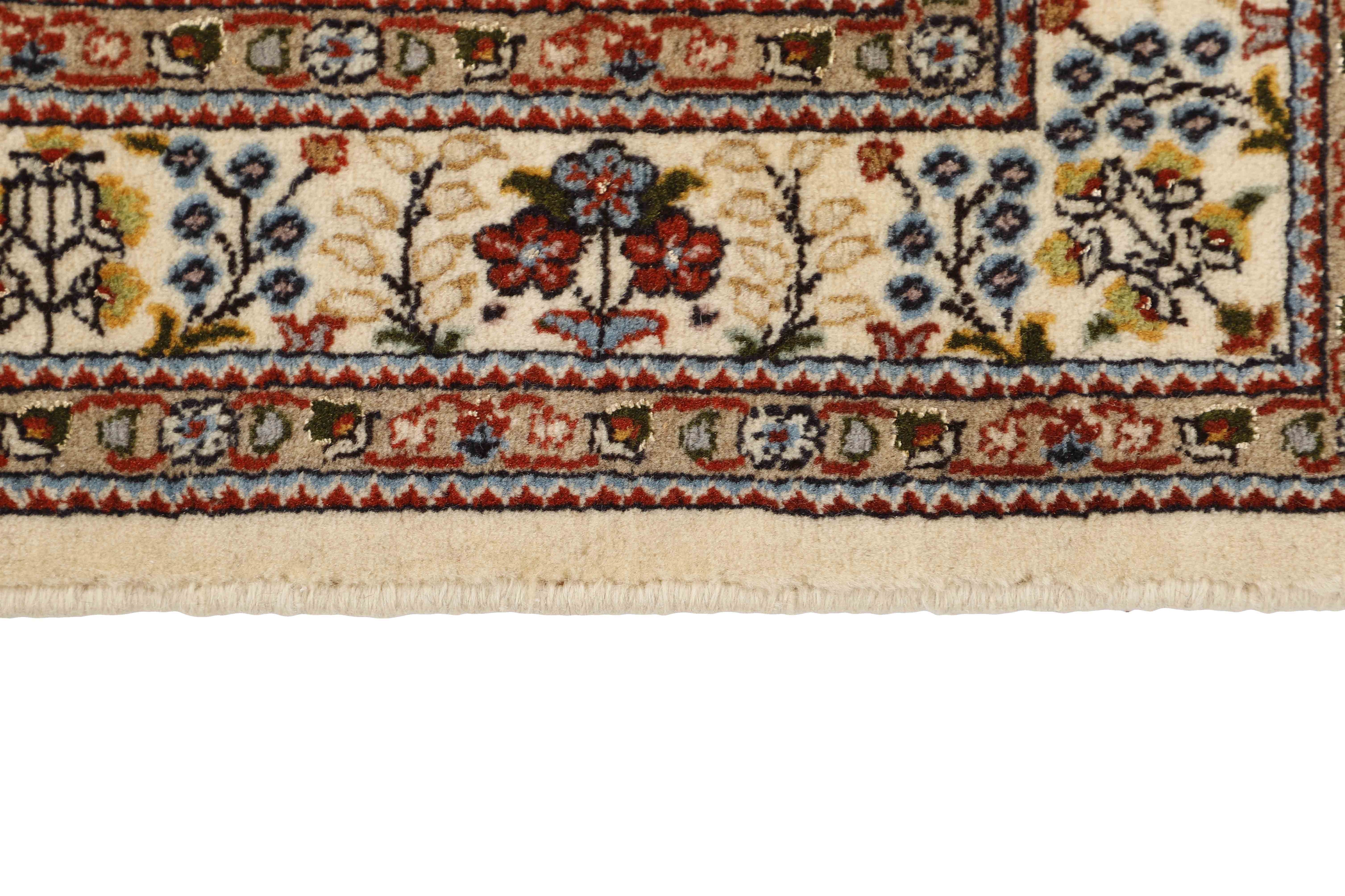 Moud Garden 121 x 83