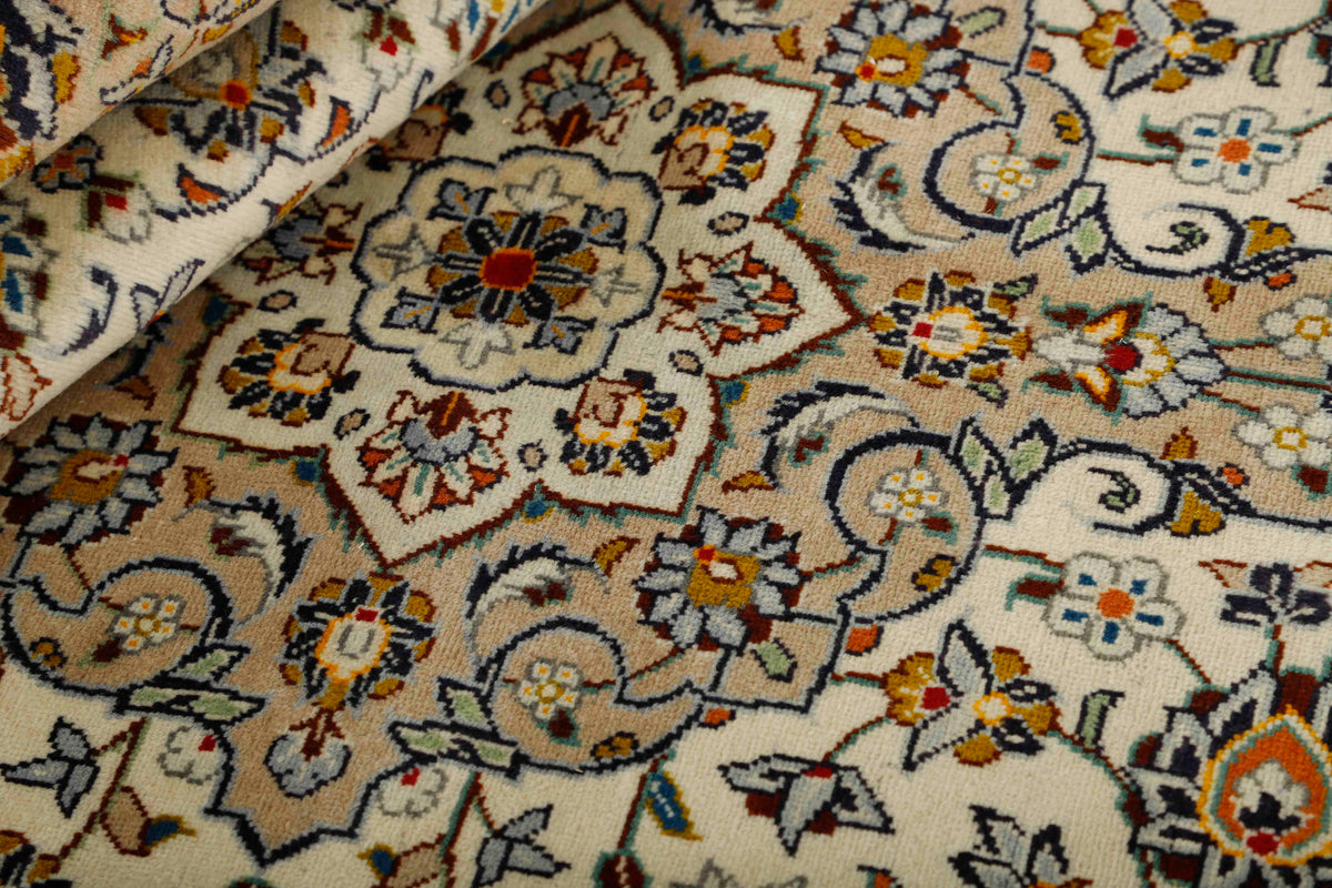 Fine Keshan 299 x 193