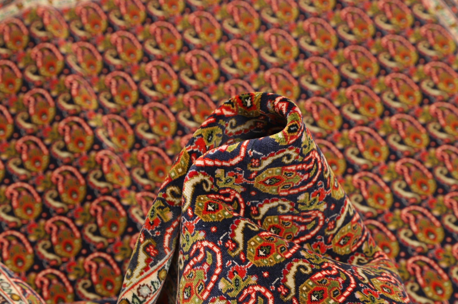 Tabriz 50 Raj Mahi 197 x 147