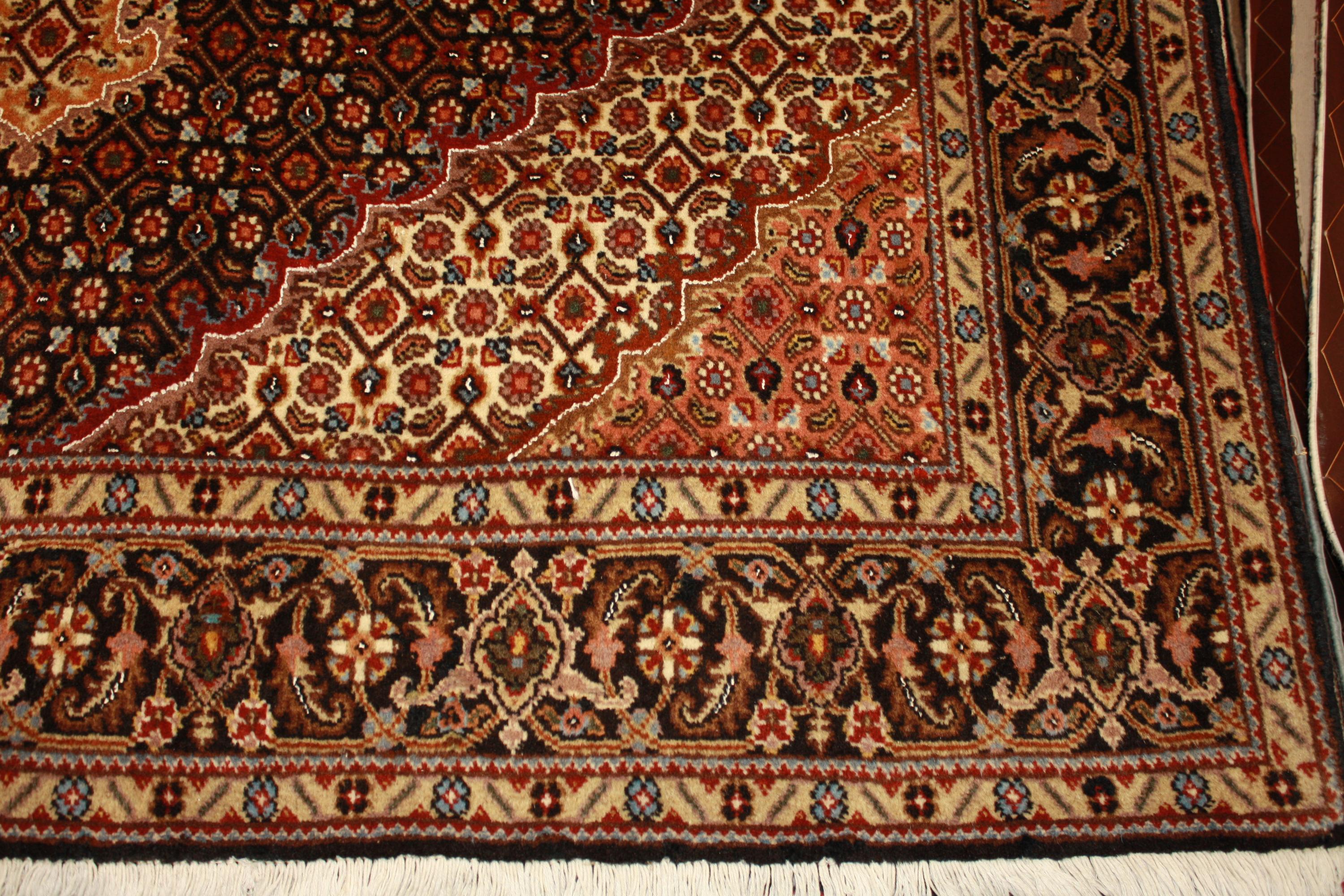Tabriz Mahi med silke 200x154